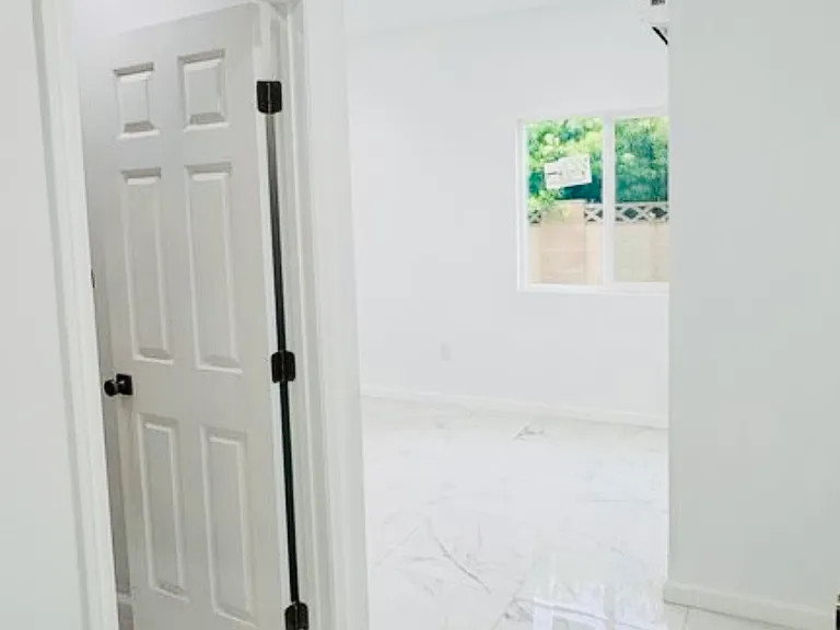 6245 Chapman Ave — Photo 7