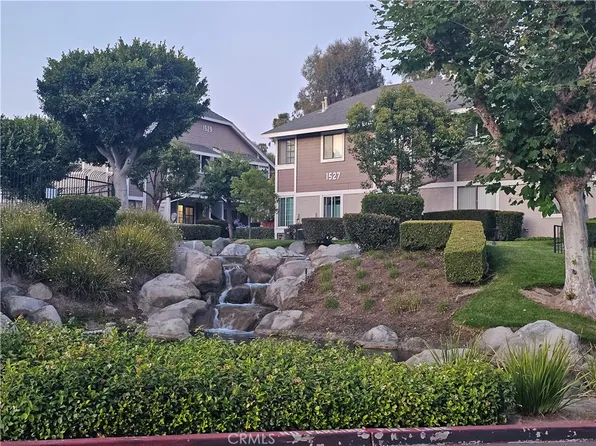 1505 S Raitt St, Santa Ana, CA 92704