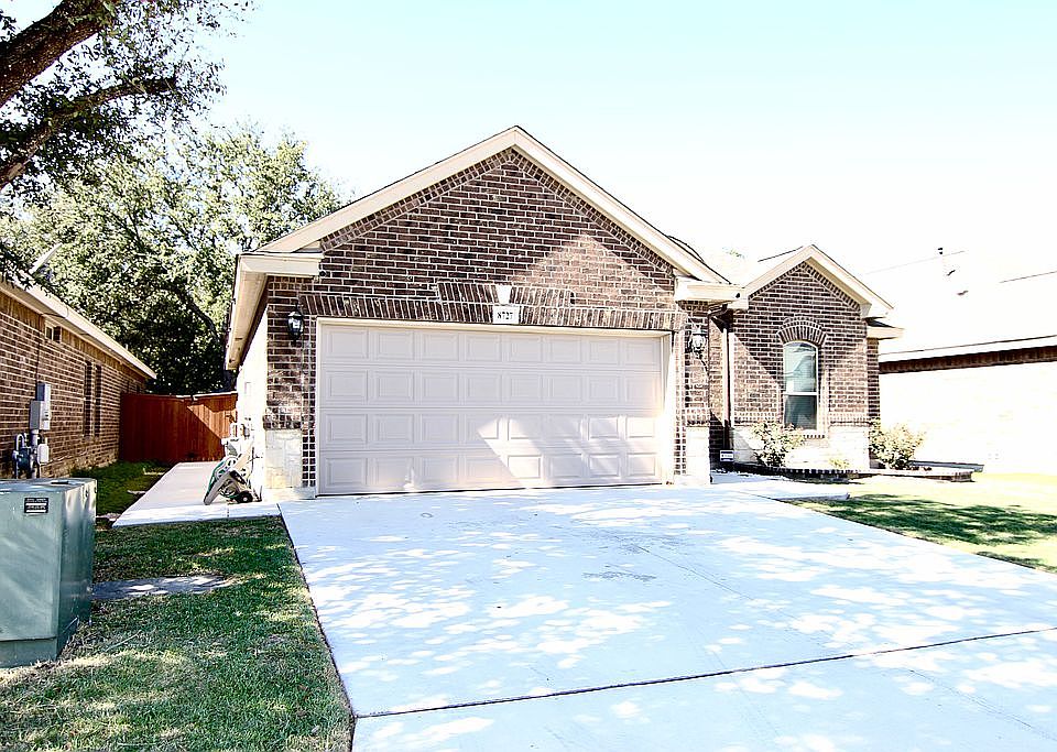 1st image of 8727 Kallison Arbor