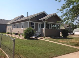 2811 W McClellan St, Sioux Falls, SD 57104