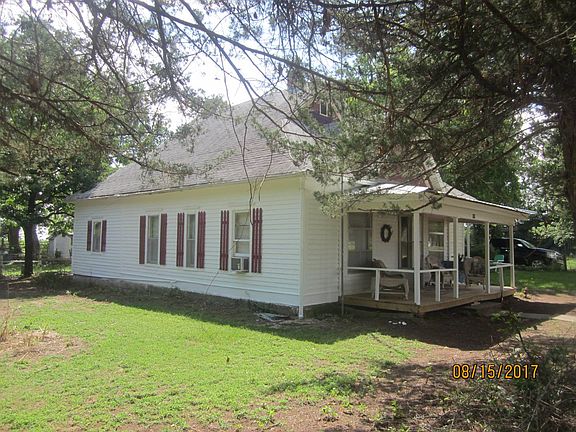 2nd image of 428 S Gregory St