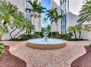 1300 Gulf Shore Blvd N APT 509, Naples, FL 34102