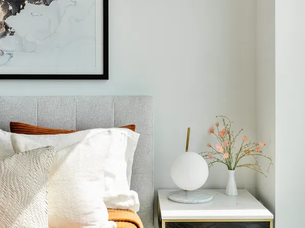 606 West 30th Street image 3 of 16