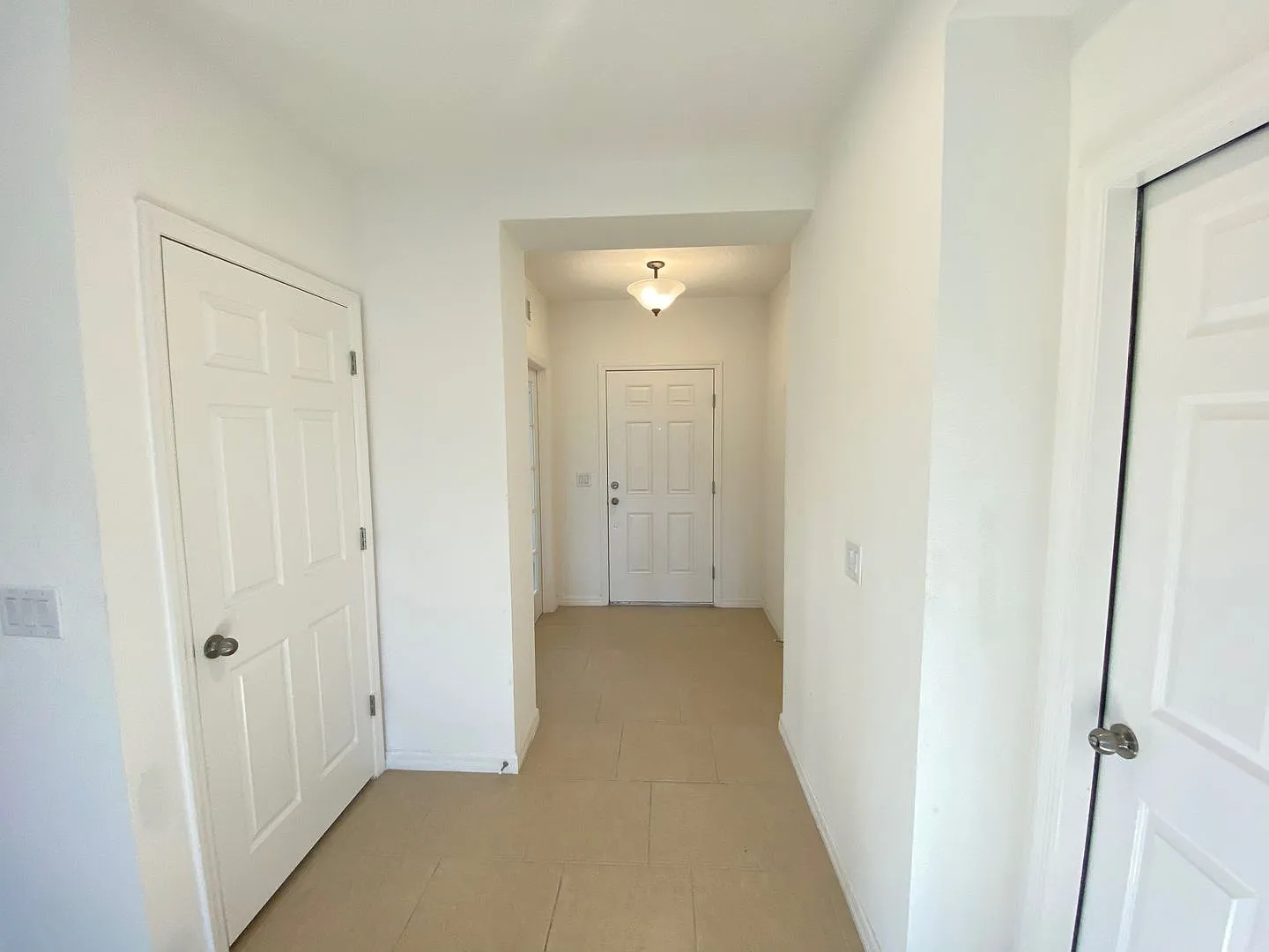 Spacious Two-Story Home in Gated Williams Preserve!-746 Benjamin Trail Davenport, FL 33837 — Photo 3