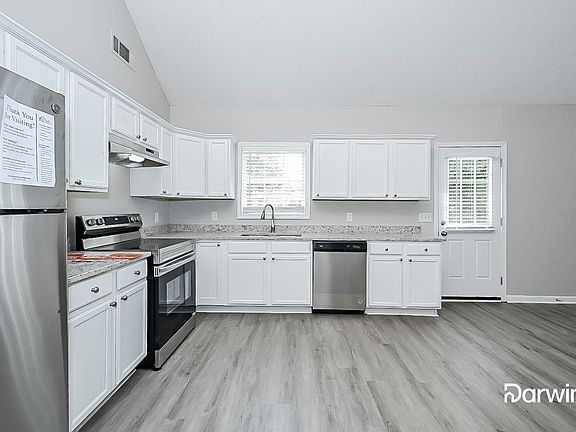 2nd image of 55 Shenandoah Ct
