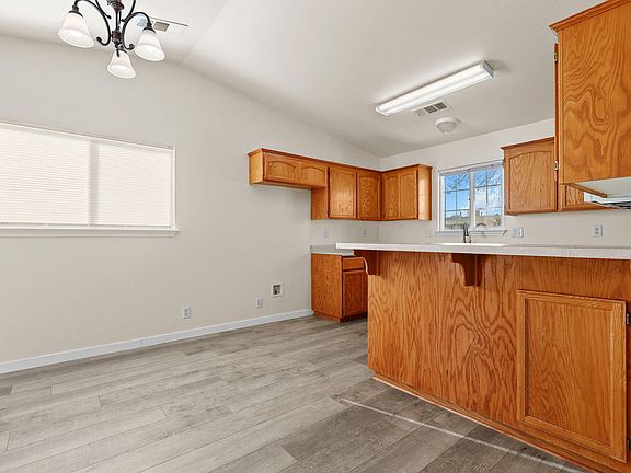 5th image of 105 Kimick Way