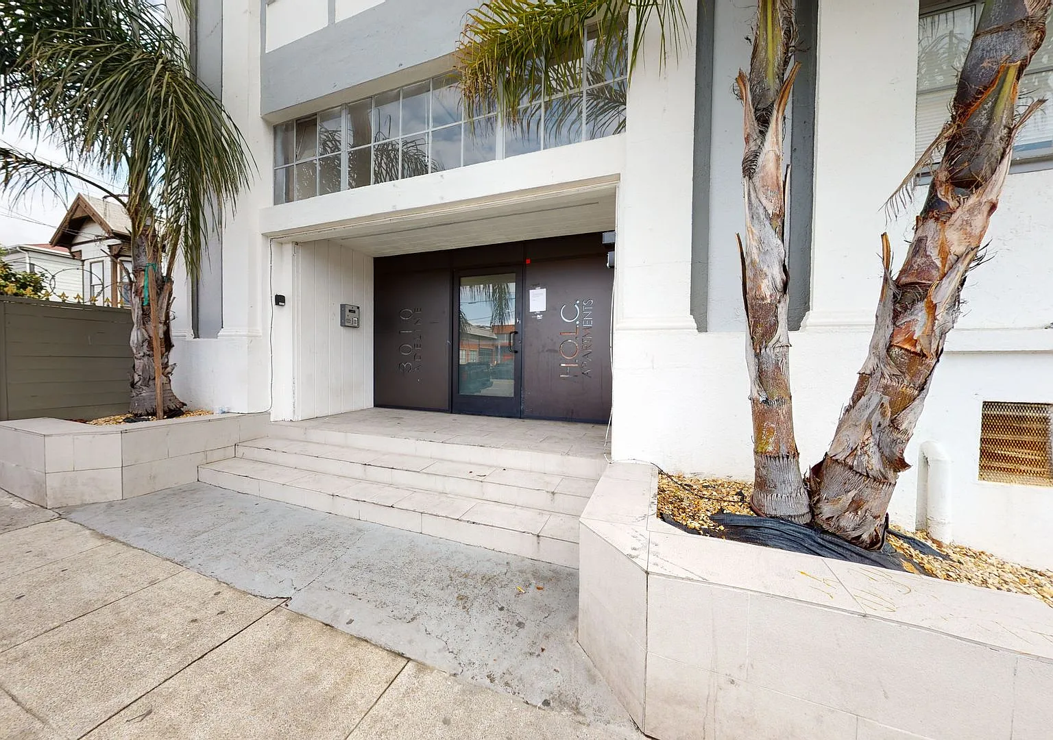 1130 30th Street (aka 3010 Adeline Street) — Photo 4