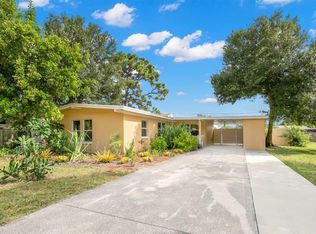 8461 Jacaranda Ave, Seminole, FL 33777