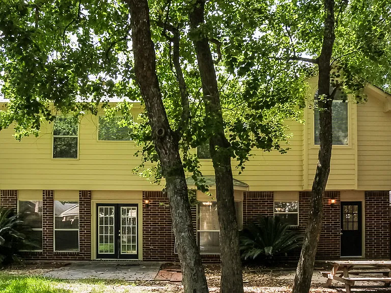 20914 Lake Park Trl — Photo 18