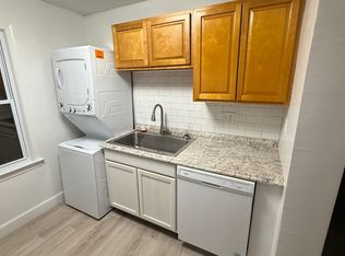 200 N Fir Ave #B, Virginia Beach, VA 23452