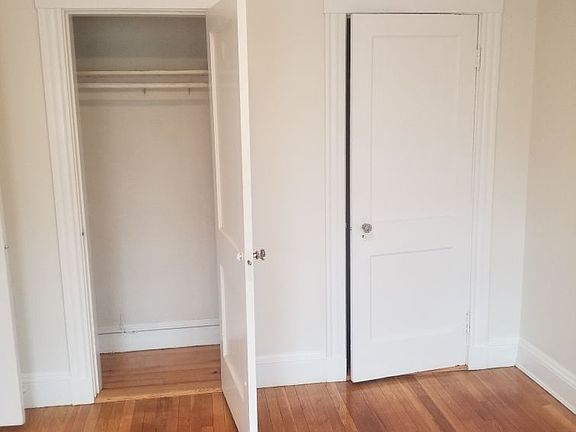 3rd image of 30 Langdon St APT 7