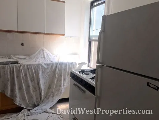 Rented by DavidWest Properties | media 9