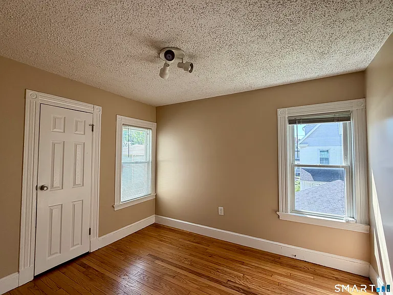 11 Hine St — Photo 22