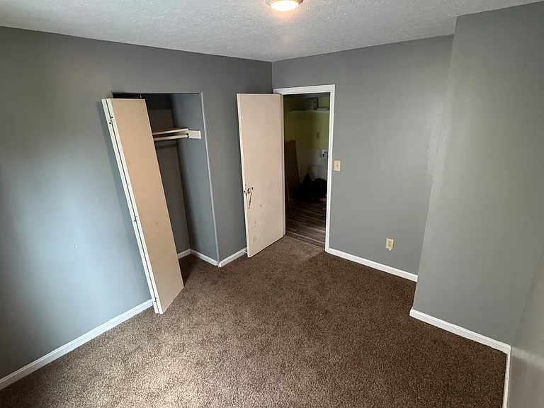 2nd BR upstairs great size