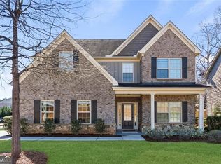 400 Autumn Bluff Dr, Lawrenceville, GA 30044