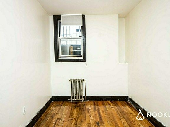5th image of 238 Starr St #Bh21