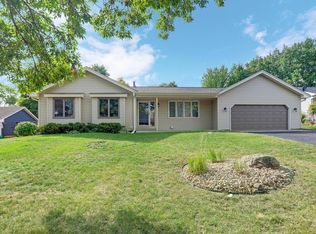 17736 Iceland Trl, Lakeville, MN 55044
