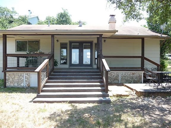 3rd image of 2693 Westview Dr