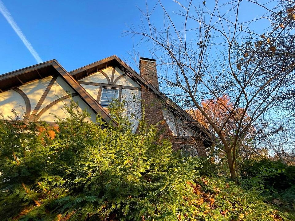 840 E Lincoln St, Hoopeston, IL 60942 MLS 11932036 Zillow