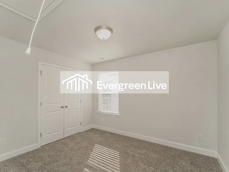 8216 Bearling Way — Photo 8