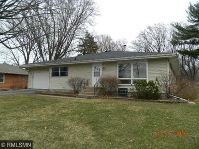 30225 Olinda Trl, Lindstrom, MN, 55045
