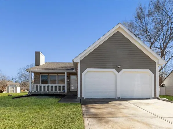 2013 E 61st St, Kansas City, MO 64130