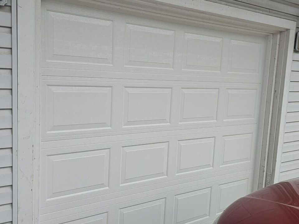 1st image of 565 N 15th St