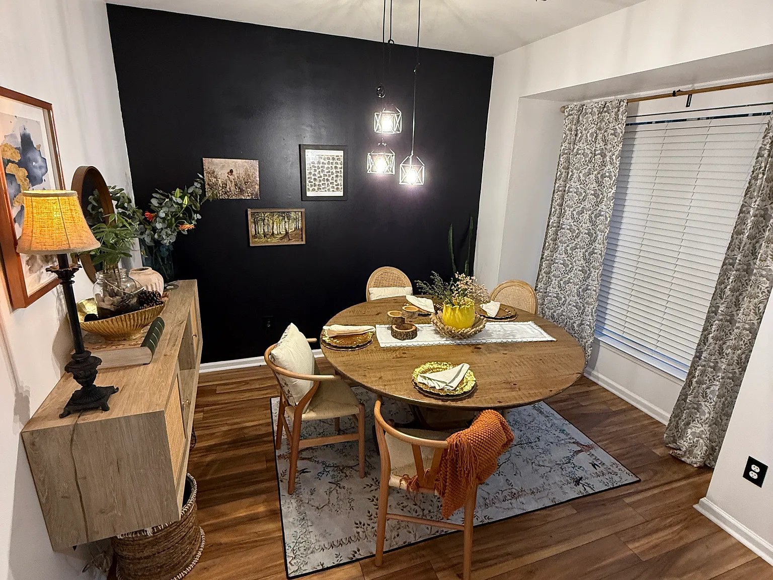 2 bed, 1256 sqft, $2,100 — Photo 4