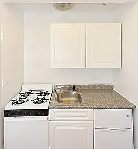 54 W 12th St #3F — Photo 6