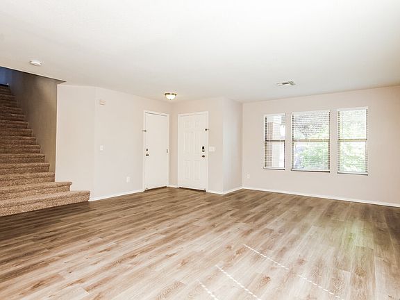 5th image of 4614 N 92nd Ln