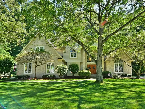 1925 Brittainy Oaks Trl NE, Warren, OH 44484