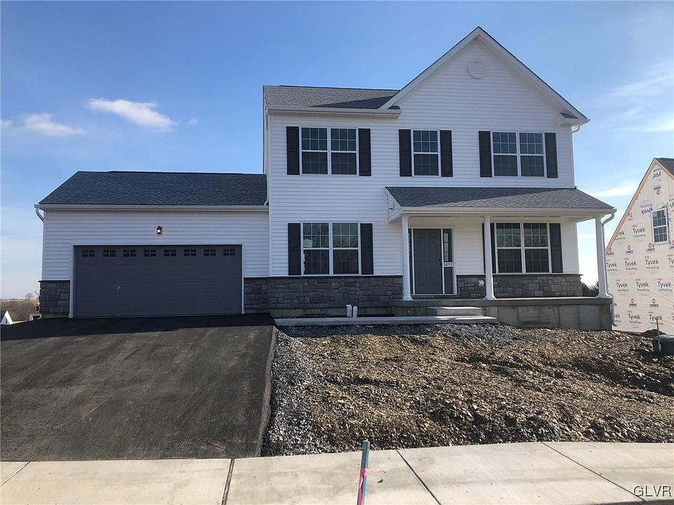 1st image of 5055 Bellflower Dr #35