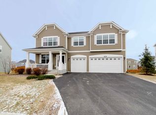 409 Brockton Ave, Elgin, IL 60124