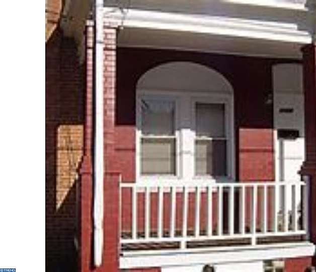 2nd image of 1161 Chase St