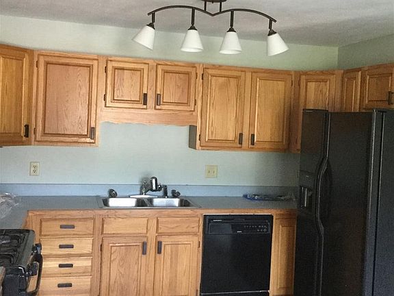3rd image of 57233 Sequoia Dr