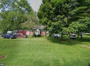 6216 Denton Rd, Van Buren Township, MI 48111