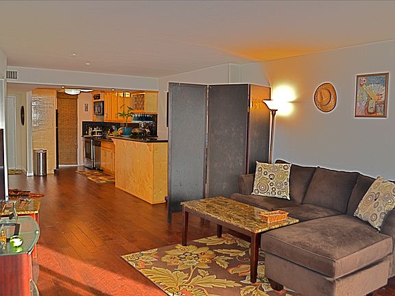 2nd image of 4316 Marina City Dr Unit 621