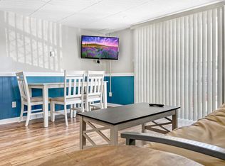 20 C St #15, Hampton, NH 03842