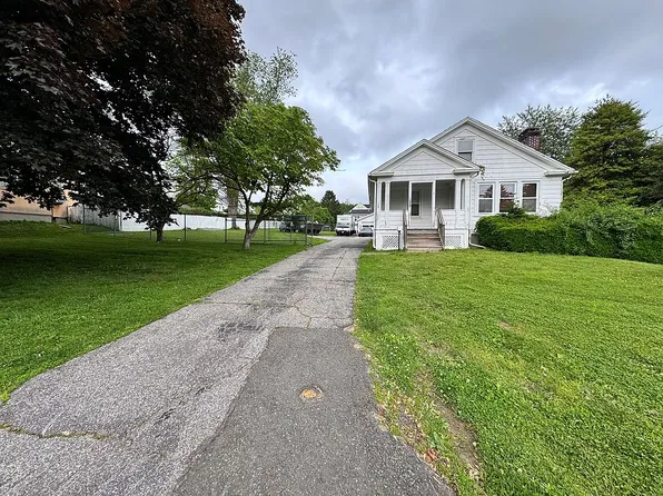 16 Roger Ave, Danbury, CT 06810