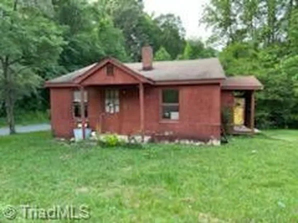 507 E Main St, Franklinville, NC 27248