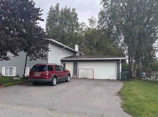 7333 Blackberry St, Anchorage, AK 99502