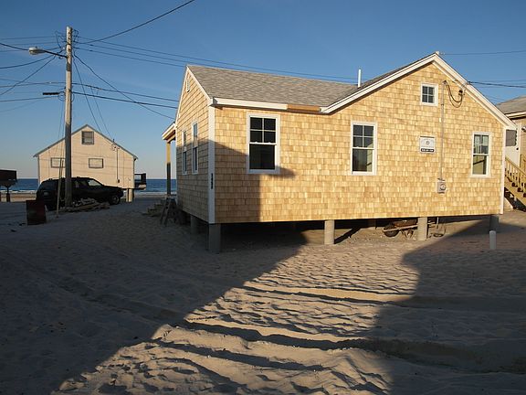 4th image of 145 F Taylor Ave