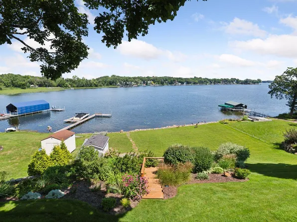 3590 Tuxedo Rd, Mound, MN 55364