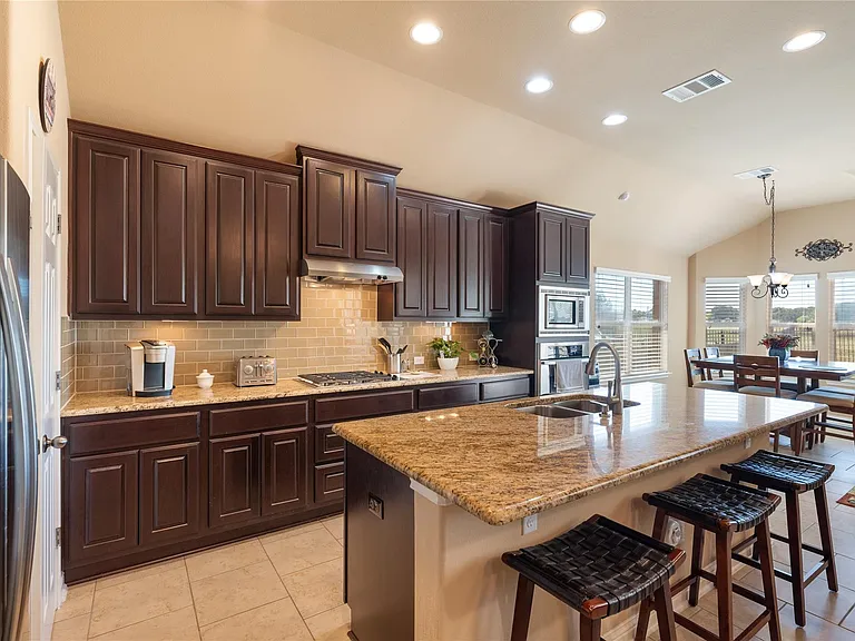 6608 Antigo Ln — Photo 16