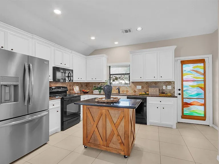119 Golfview Dr — Photo 20