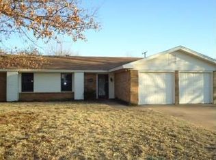 6723 Kit Carson Trl, Wichita Falls, TX 76310