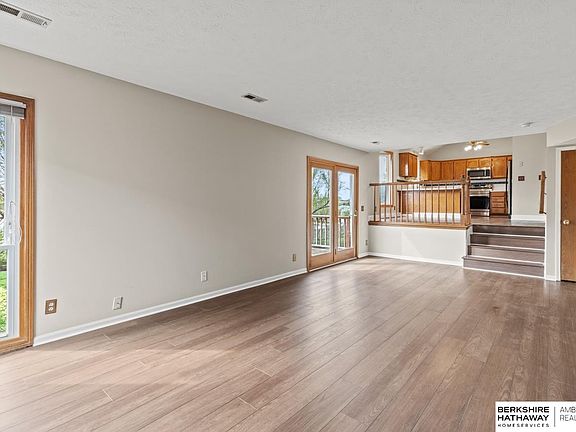 4th image of 2411 Corn Dr