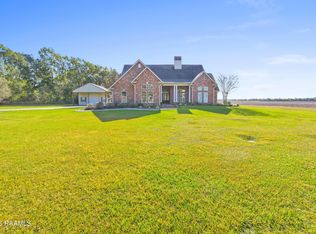 10219 Jefferson Island Rd, New Iberia, LA 70560