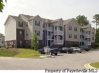 380 Bubble Creek Ct UNIT 12, Fayetteville, NC 28311