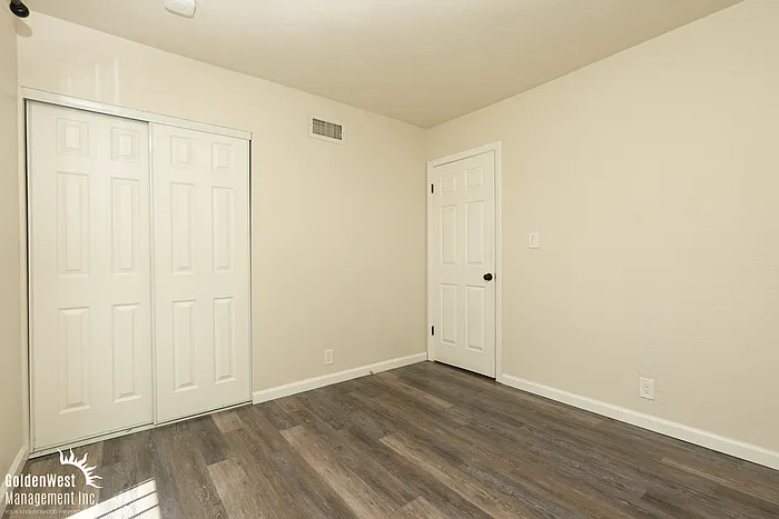 4729 Monaco Rd — Photo 22
